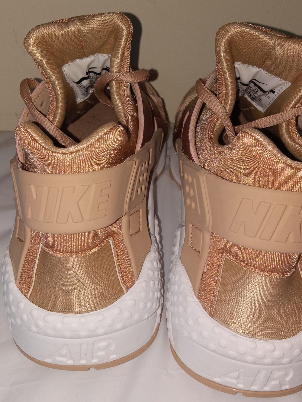 Nike Air Haurache Rose Gold Sneakers 10 - Picture 9 of 14